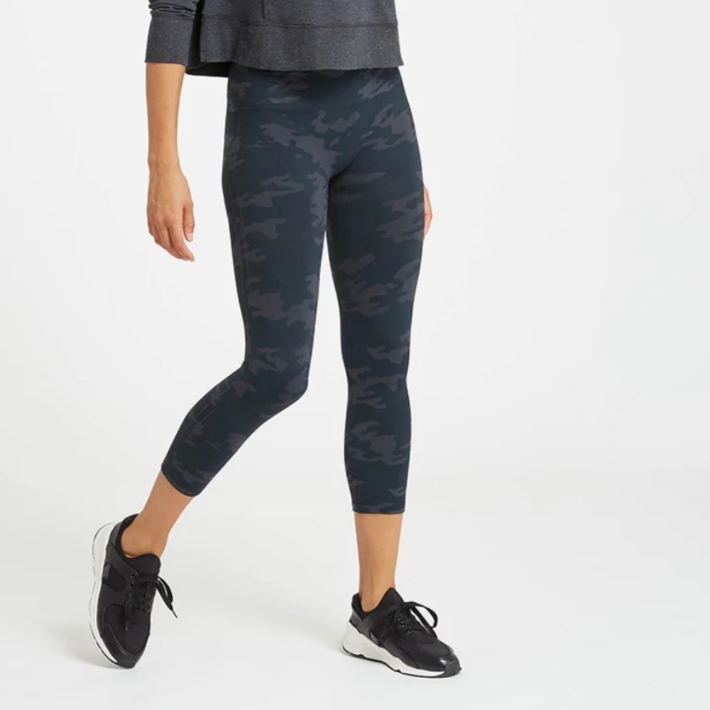 SPANX Seamless Camo Print Leggings